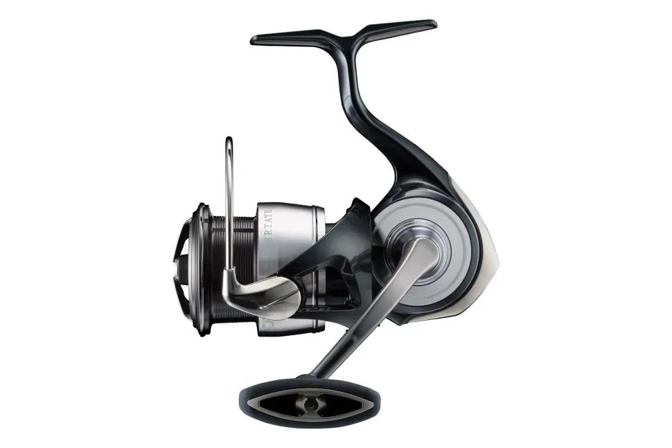 Daiwa 24 Certate LT FC 2000-P