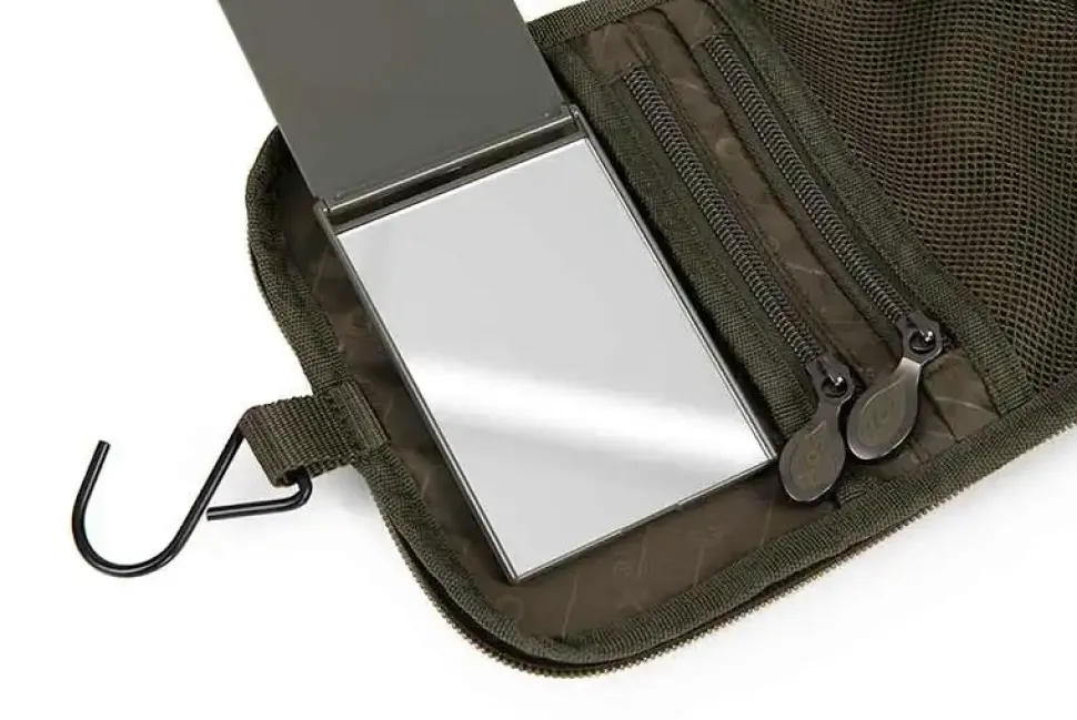 FOX Carp Camolite Wash Bag